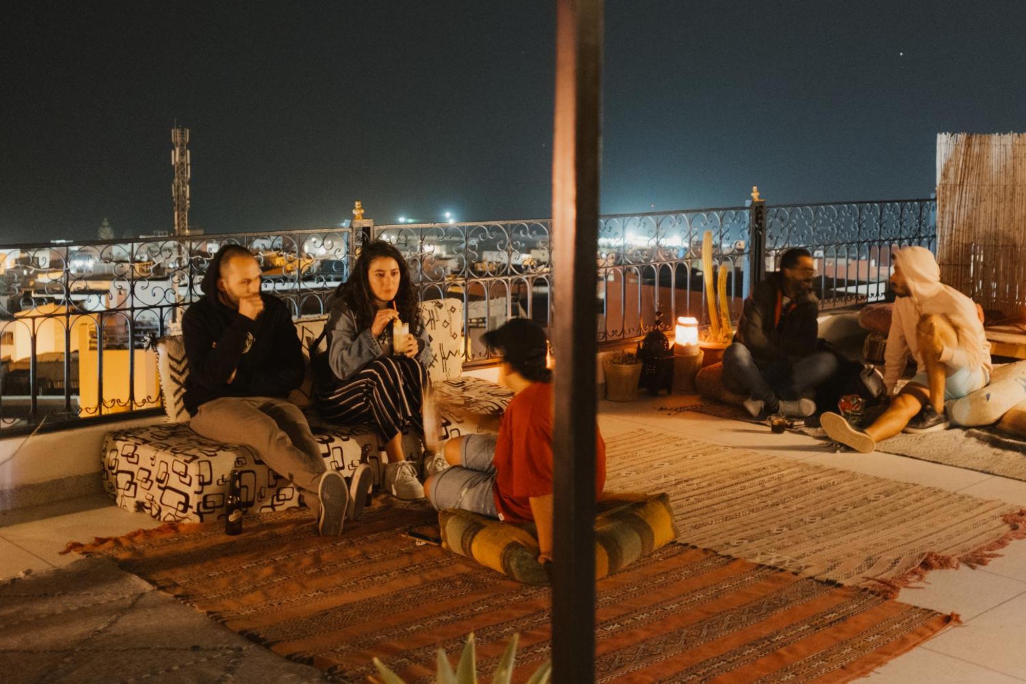 הוסטל Tamraght Cactus Surf House מראה חיצוני תמונה